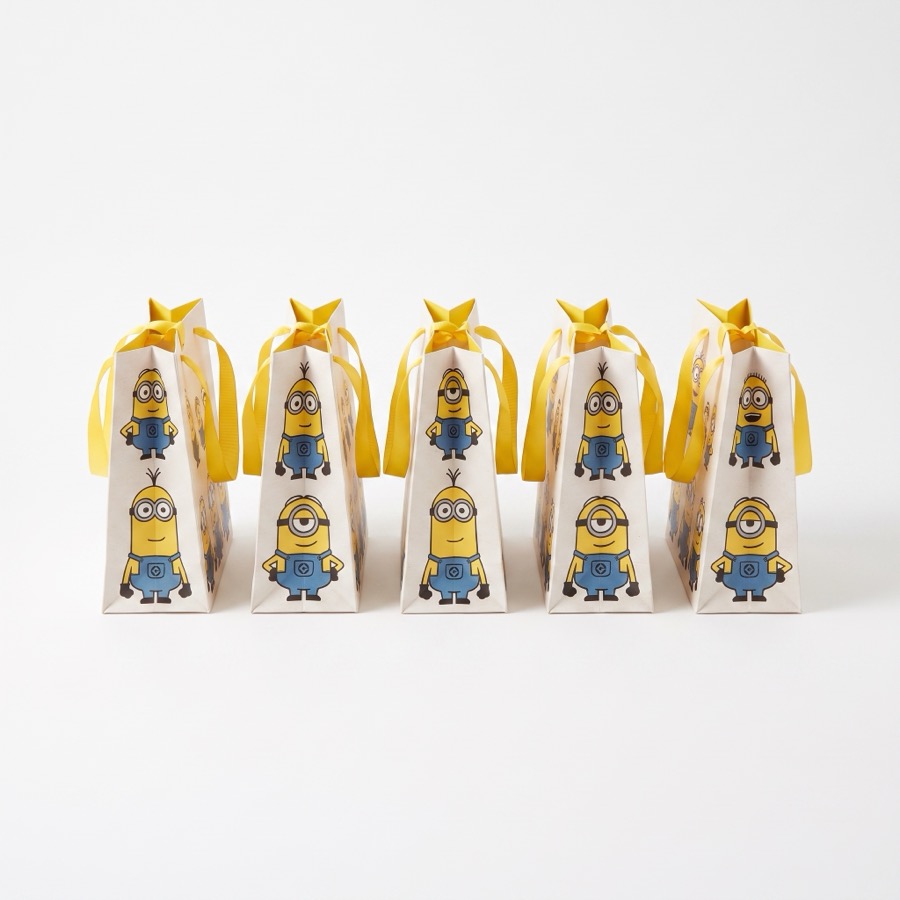 Minions favor and loot bags, in stock in store