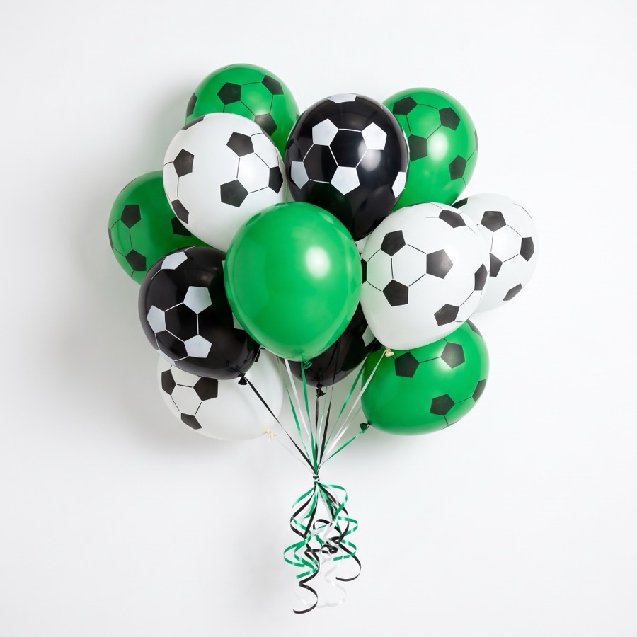 Soccer balloon bunch, in stock in store